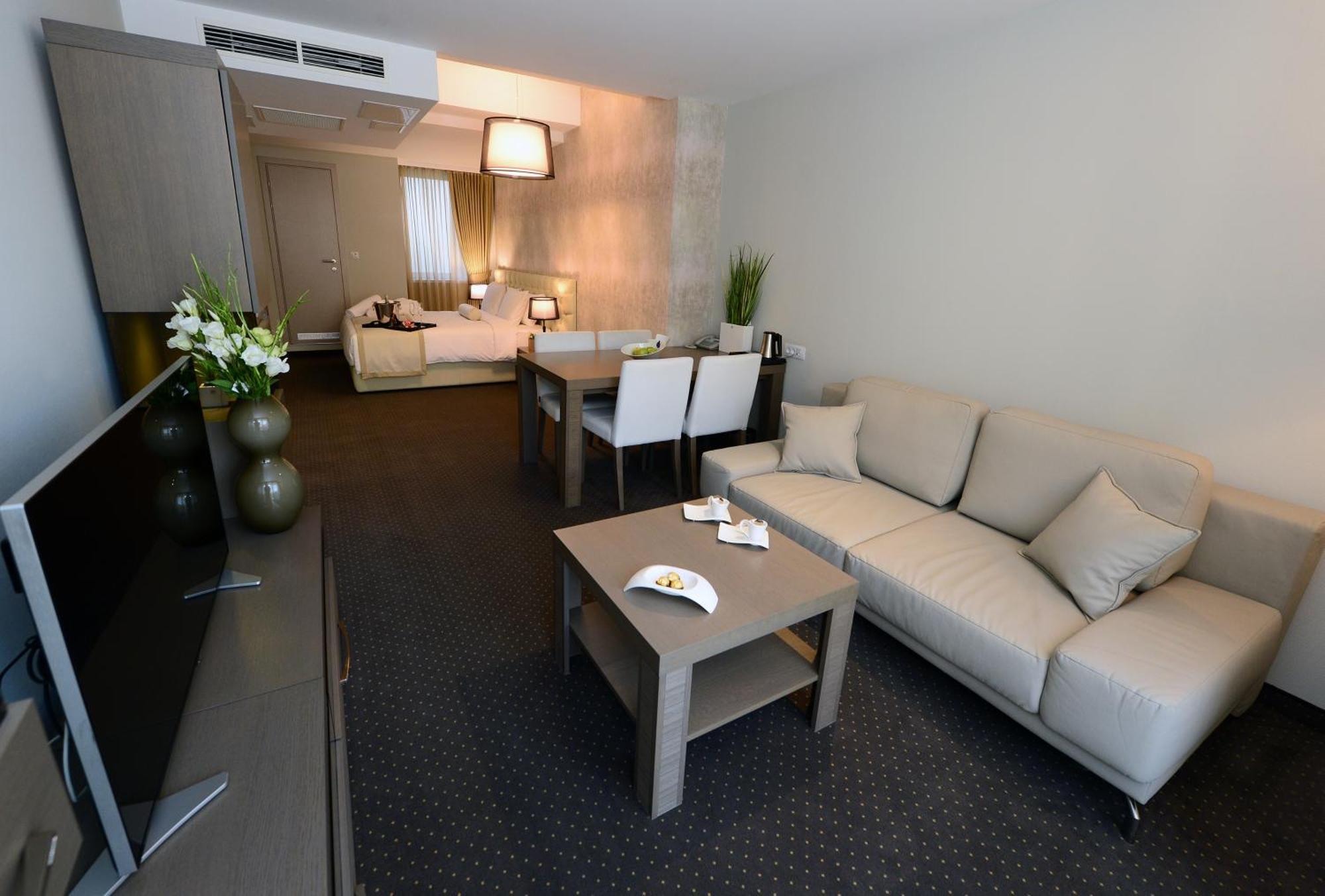 Alexandar Square Boutique Hotel Σκόπια Δωμάτιο φωτογραφία