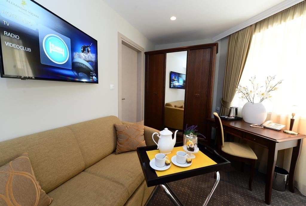 Alexandar Square Boutique Hotel Σκόπια Εξωτερικό φωτογραφία